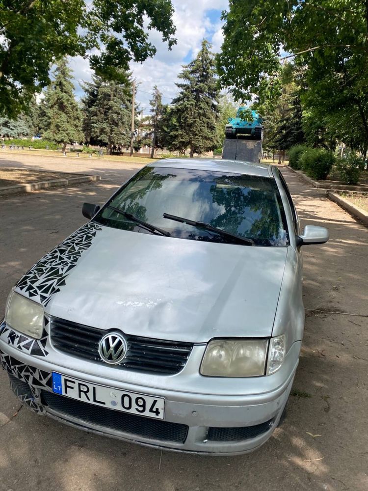 продам фольцваген поло 1.4 автомат
