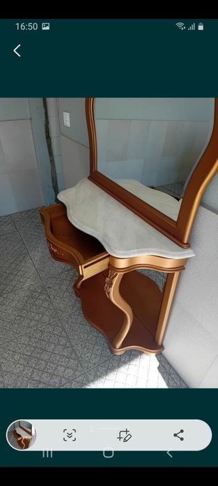 Móvel com Espelho