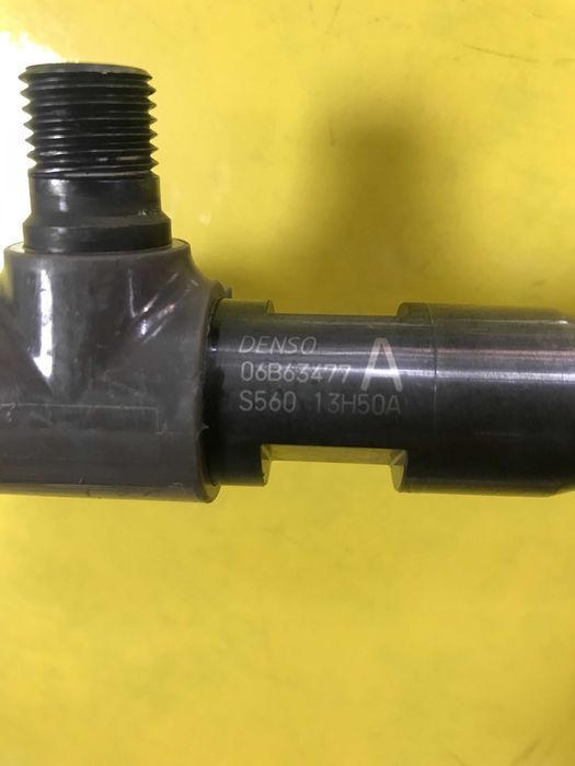 Б/у форсунка DENSO Mazda CX 3  S56013H50A