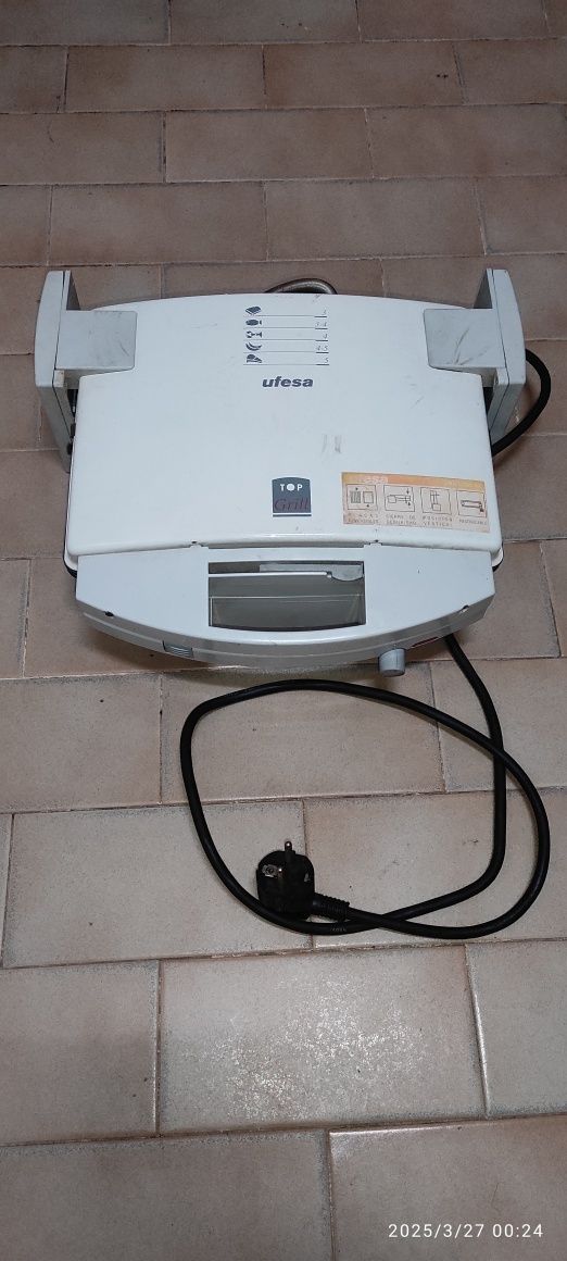 Grelhador elétrico