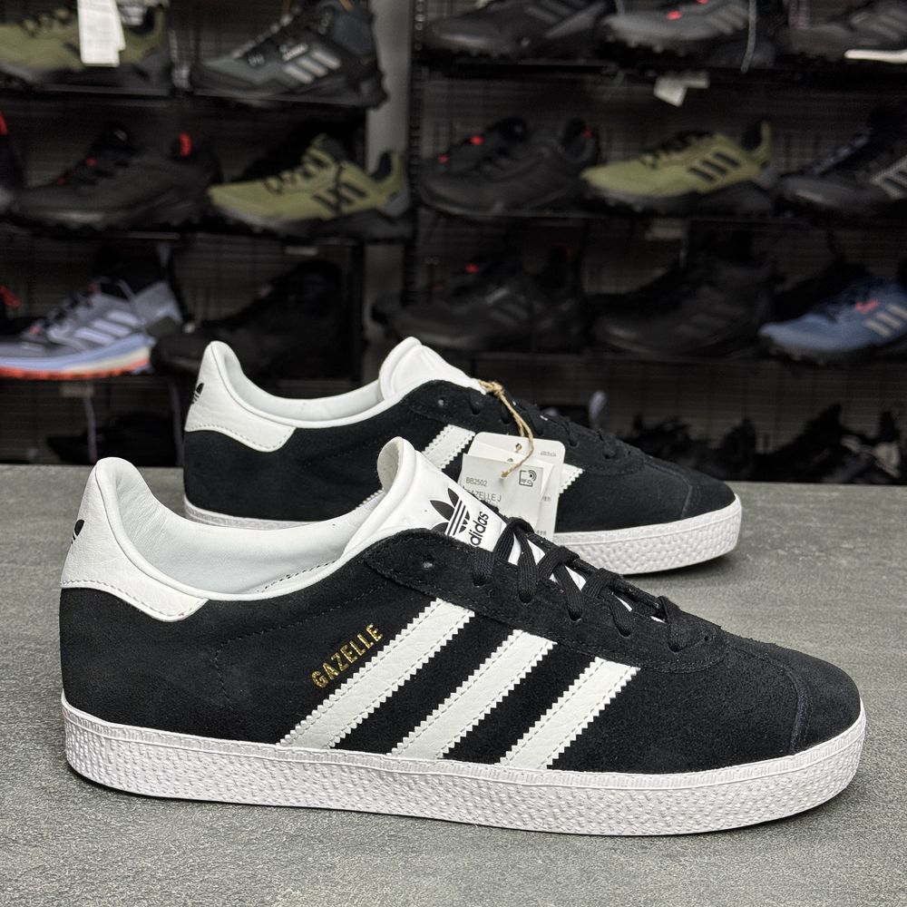 ОРИГІНАЛ 100% Кросівки чорні шкіряні Adidas Gazelle BB2502 /ОРИГІНАЛ