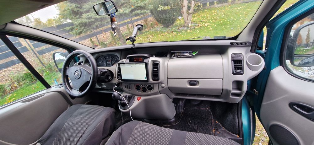 Sprzedam Opel vivaro Long  9os hak