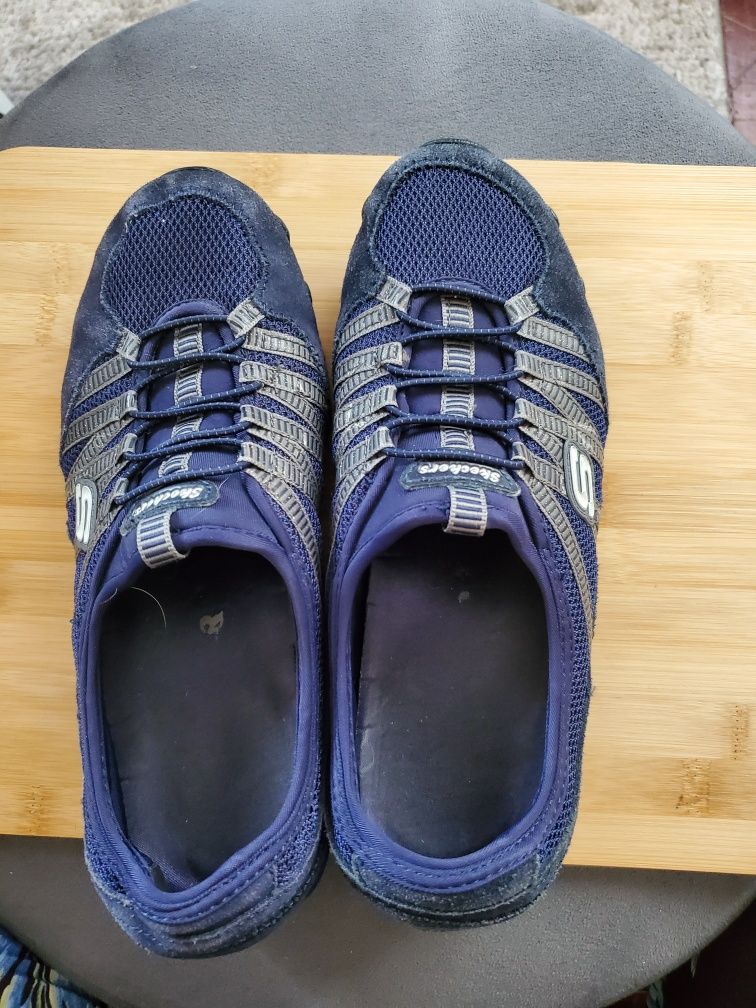 Vendo Tênis Skechers