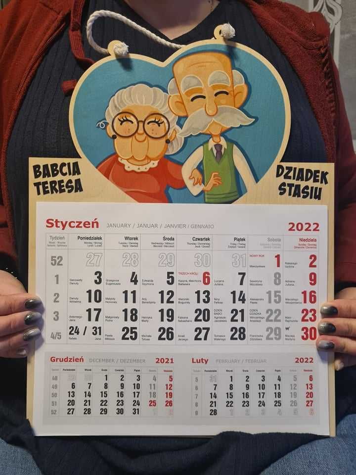 Drewniany kalendarz  - prezent na dzień Babci i Dziadka