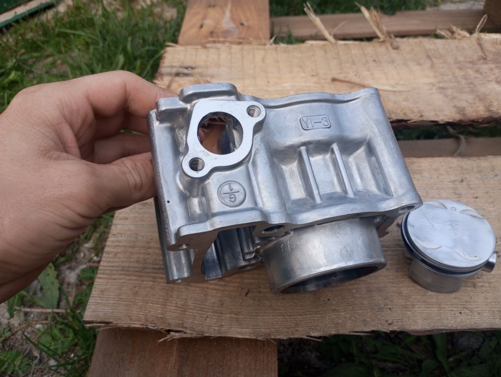 Cylinder Yamaha YZF 125 R 125R WR tłok pierścionki nowy 08 - 14 r B5