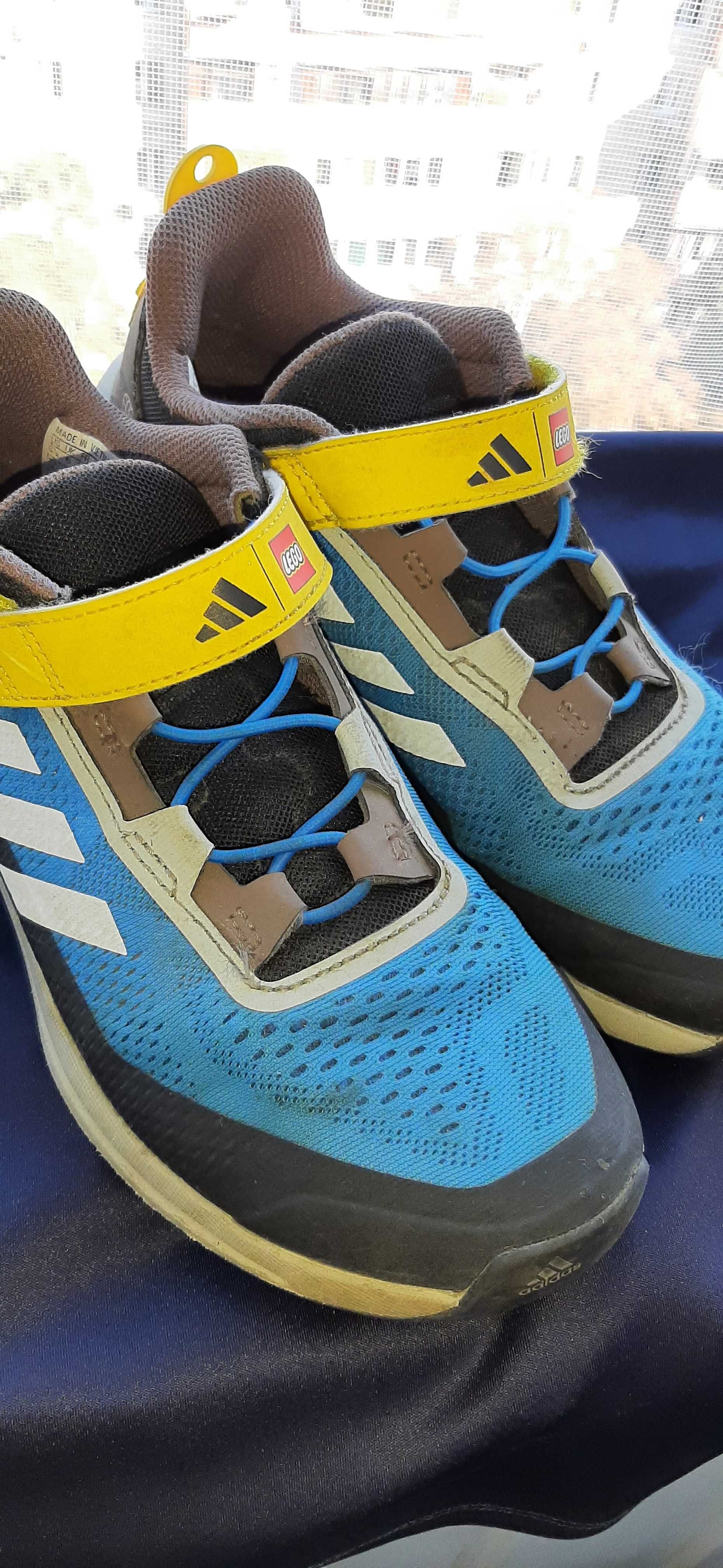 Кросіки adidas Lego
