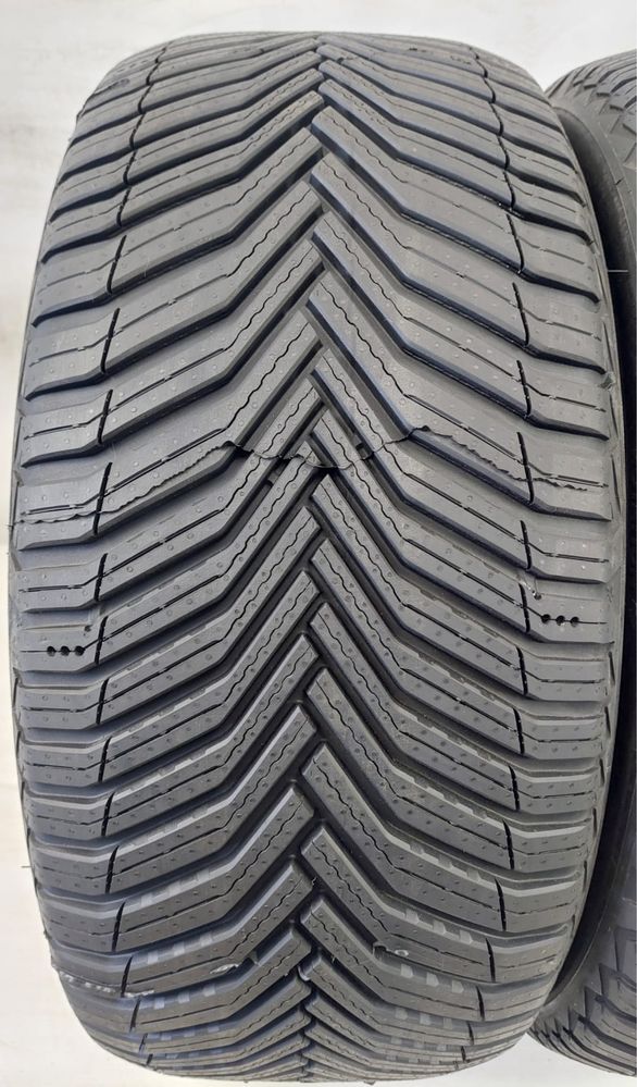 255/40r19 Michelin Crossclimate 2 100Y XL