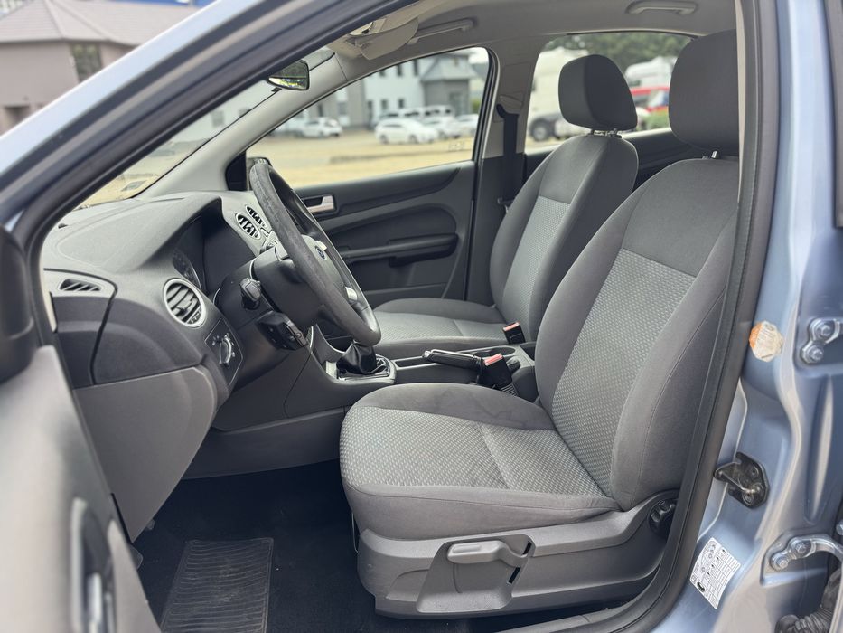 Ford Focus MK2 1.4 16V ,Sprawna Klimatyzcja ,Czysty i Zadbany!