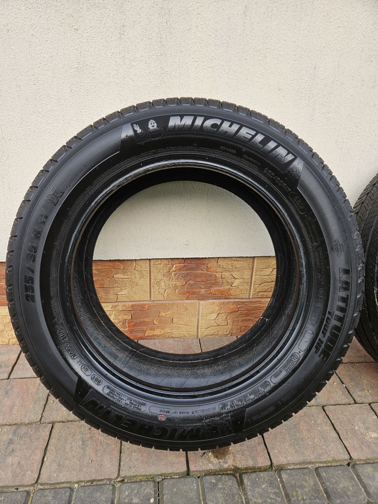 Opony Michelin 235/55/17 letnie