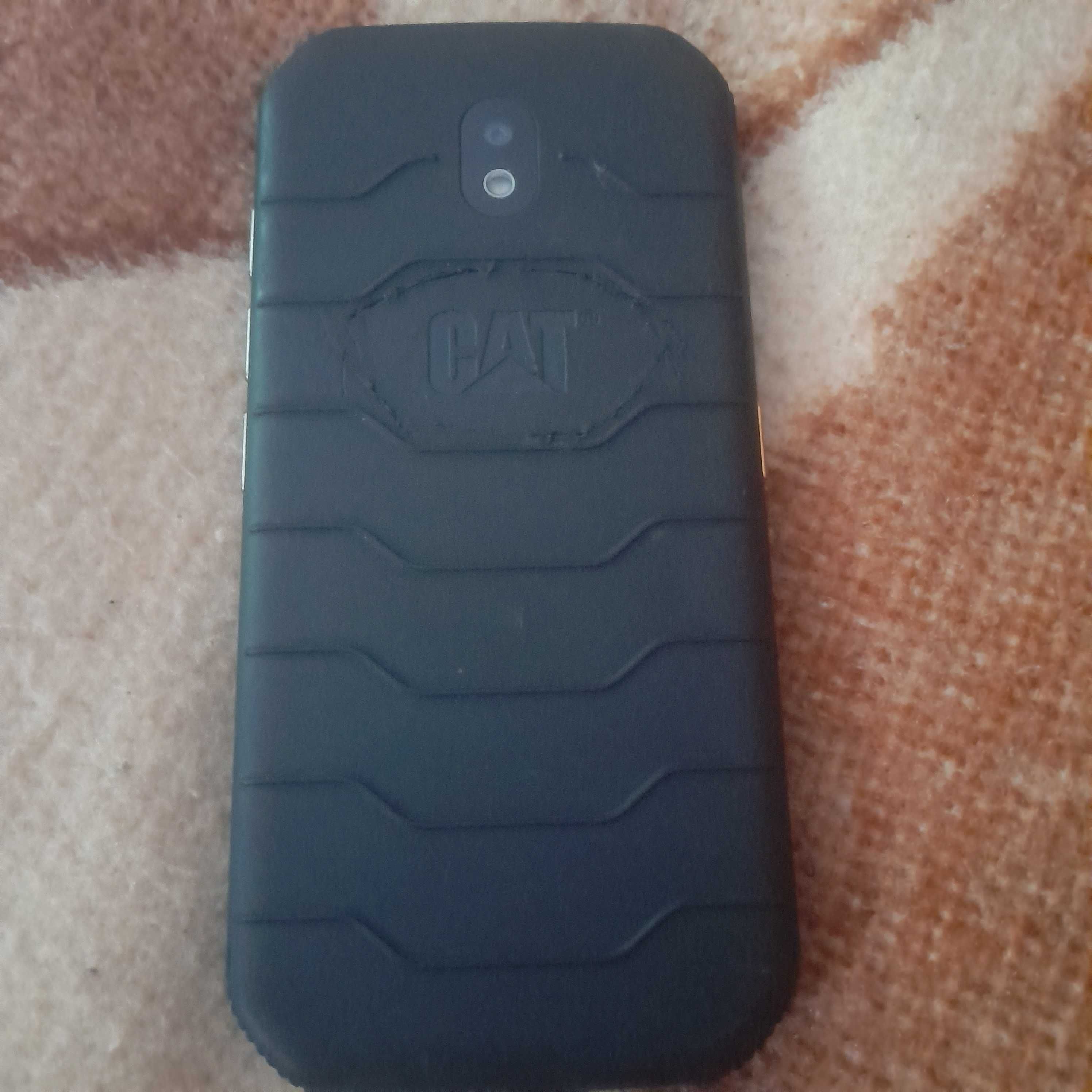 Smartfon CAT S42 Dual-SIM 32GB czarny