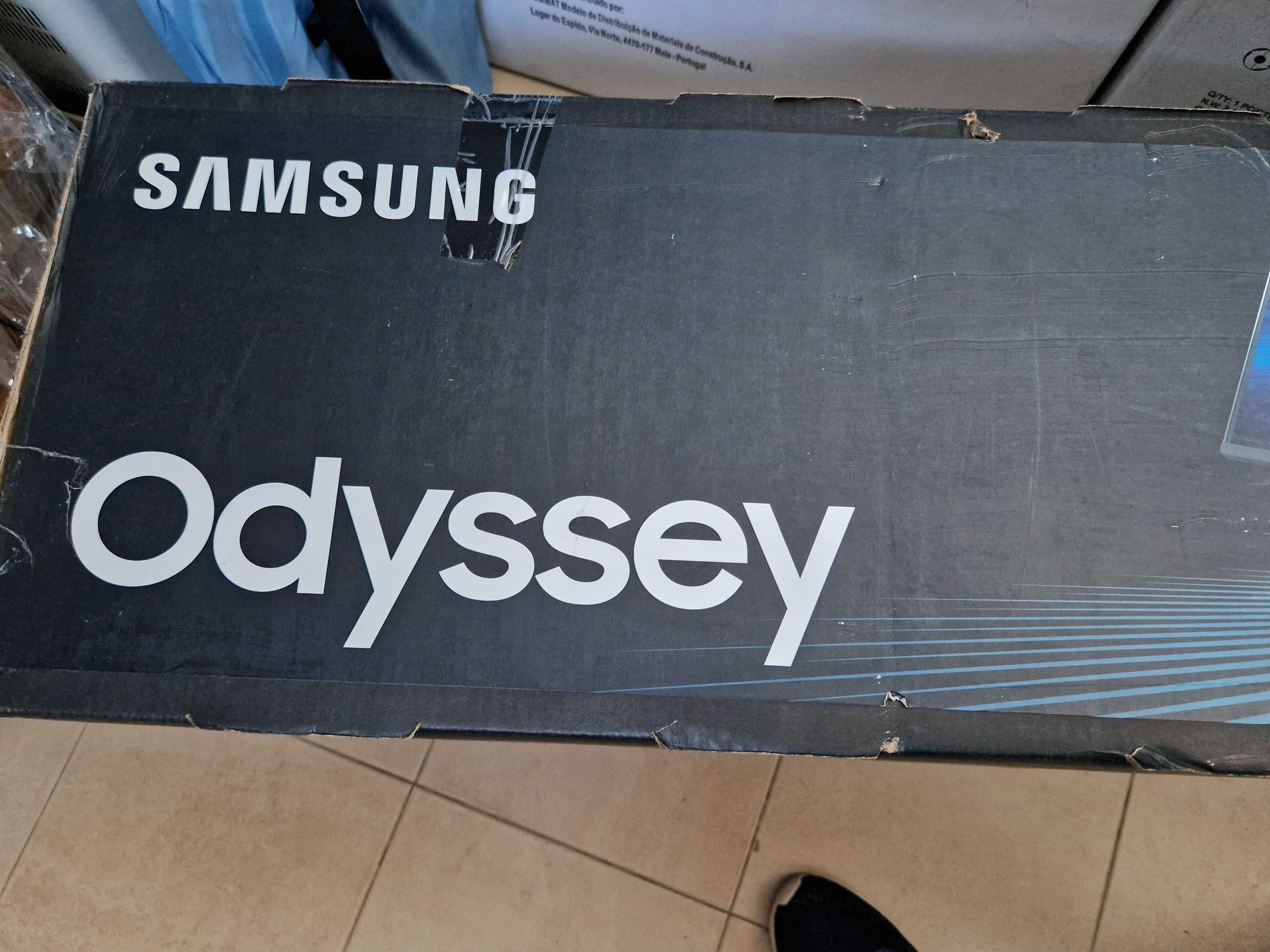 Monitor Gaming Curvo Samsung Odyssey CHG90 Partido