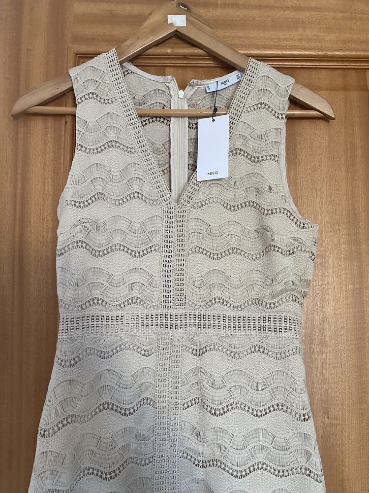 Vestido midi  Mango