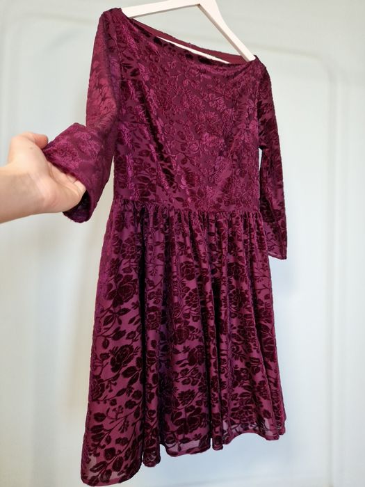Bordowa burgundowa fioletowa krótka sukienka welurowa devore Mohito