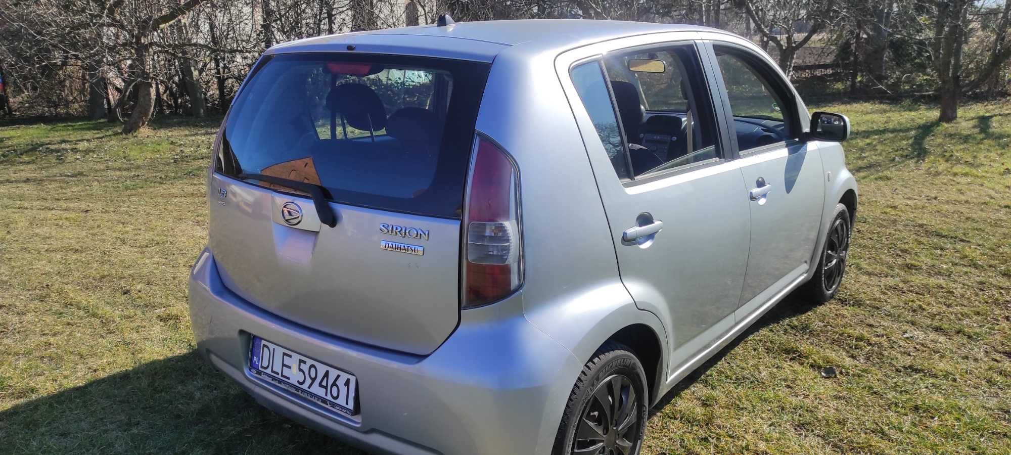 daihatsu sirion 1,3 napęd na 4 koła