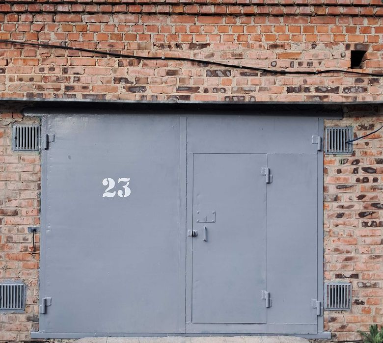 Капітальный гараж , АК-50 , р-н Шерстянка