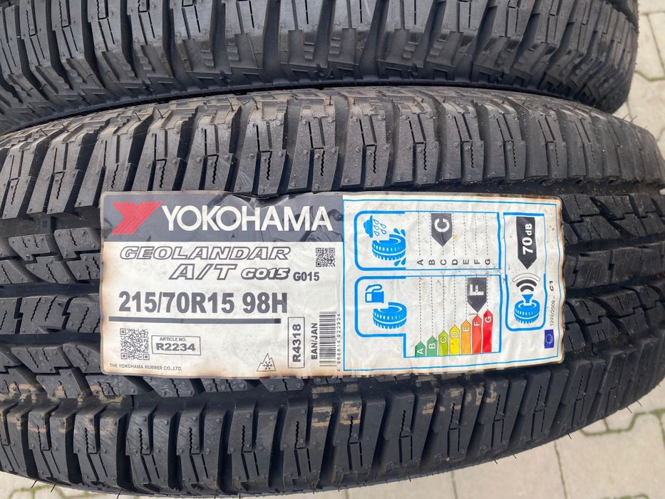 Opony wielosezonowe A/T terenowe 15 cali 215/70/15 YOKOHAMA