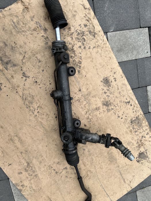 Рульова рейка w203 c-class Mercedes колонка розборка