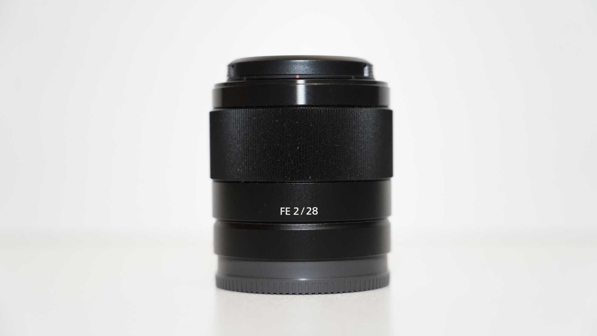 SONY obiektyw FE 2/28 SEL28F20