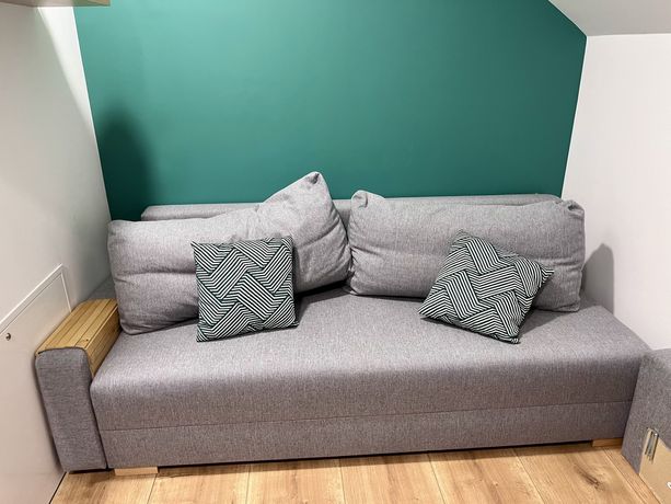 Funkcyjna rozkładana sofa do spania Ikea - stan bardzo dobry