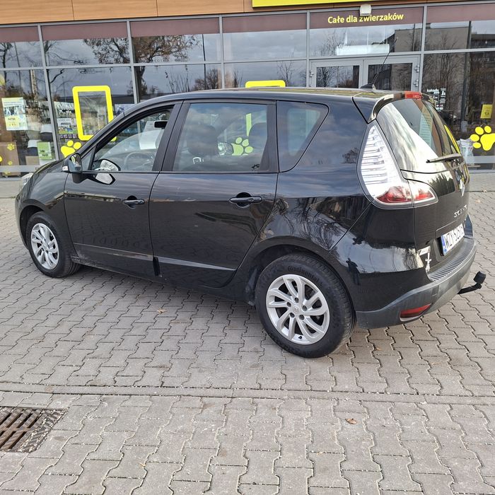 Renault Scenic 2013 rok