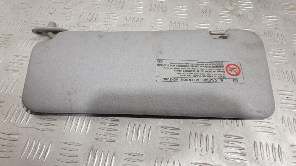 Козырек солнцезащитный правый  7431042270B0 TOYOTA Rav 4 разборка