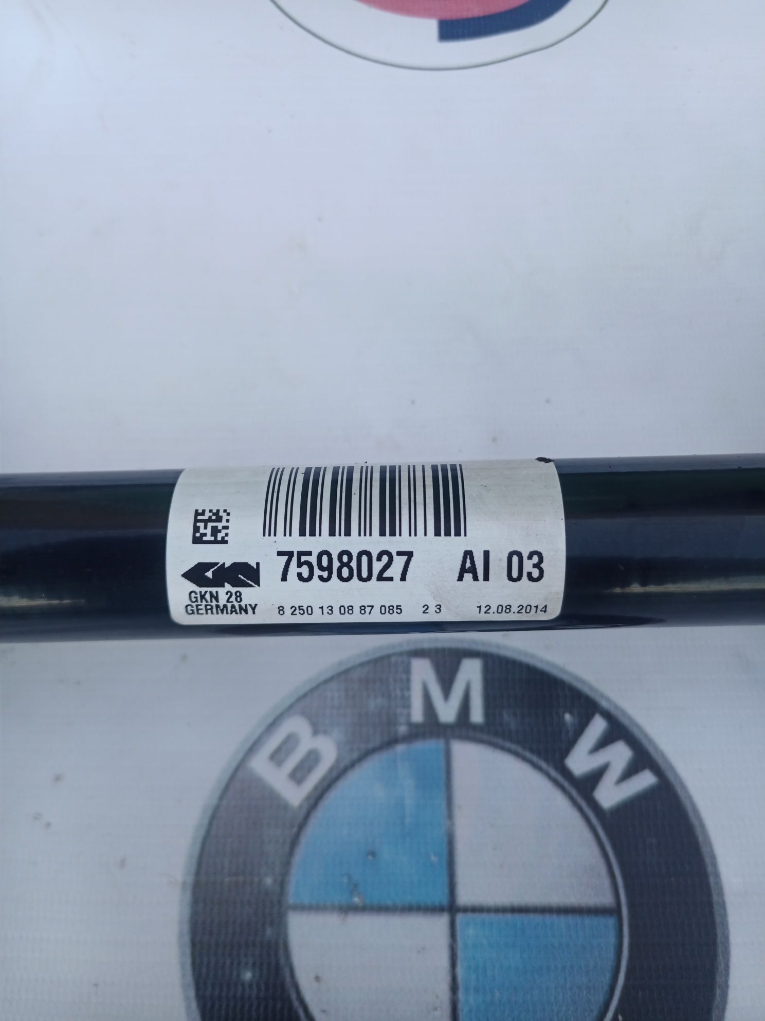 Полуось піввісь BMW X3 F25 26 X5 E70 F15 N20 N55 кулак шрус привод вал