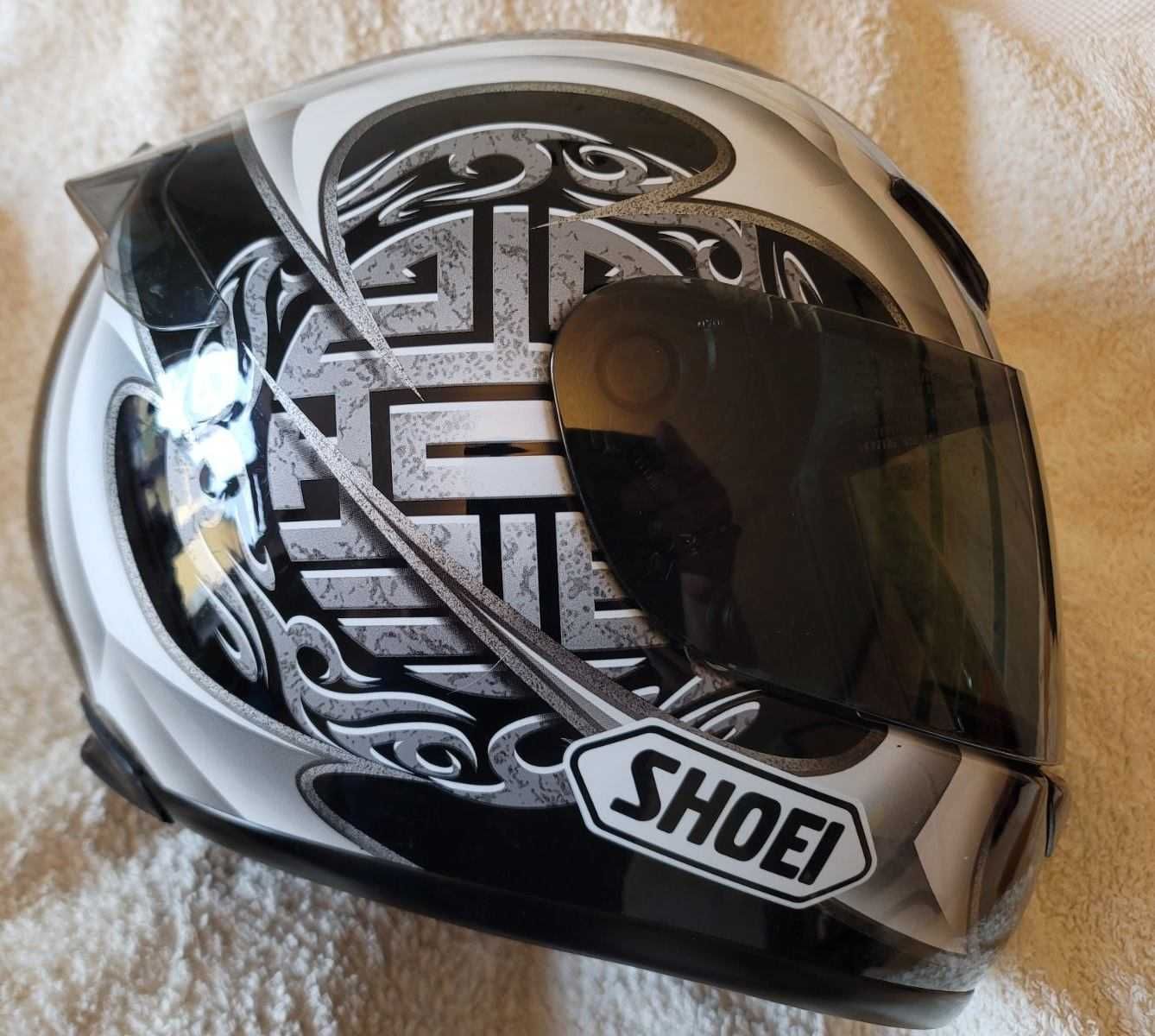 Мото шлем SHOEI Safety Helmet.