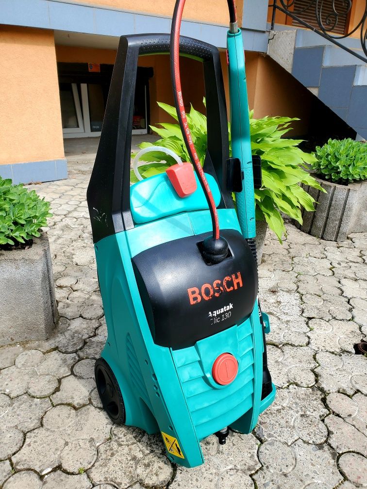 Мийка високого тиску Bosch Aquatak Clic 130