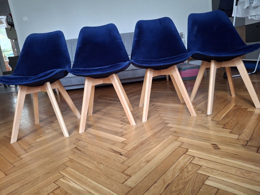 Krzesła do salonu