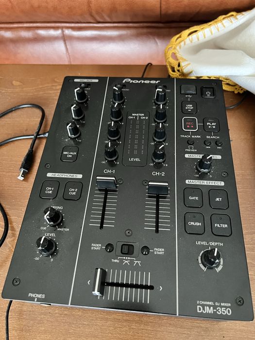 PIONEER DJM-350 (como novo)