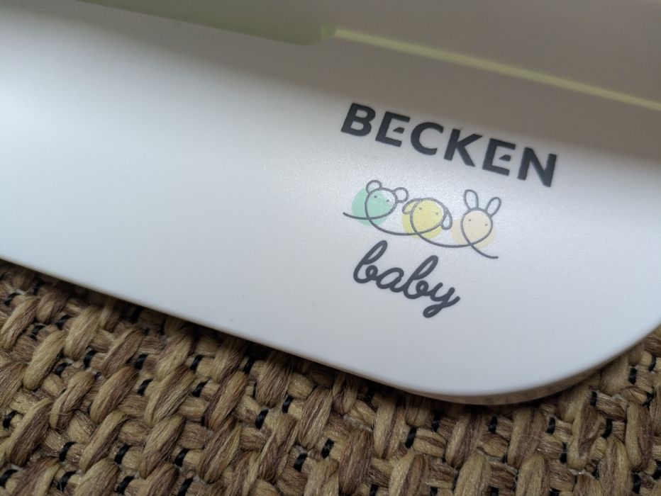 Balança Digital BECKEN para Bebés e Crianças (até 20kg)