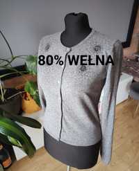Wiosenny szary sweterek ze zdobieniami 80% wełna