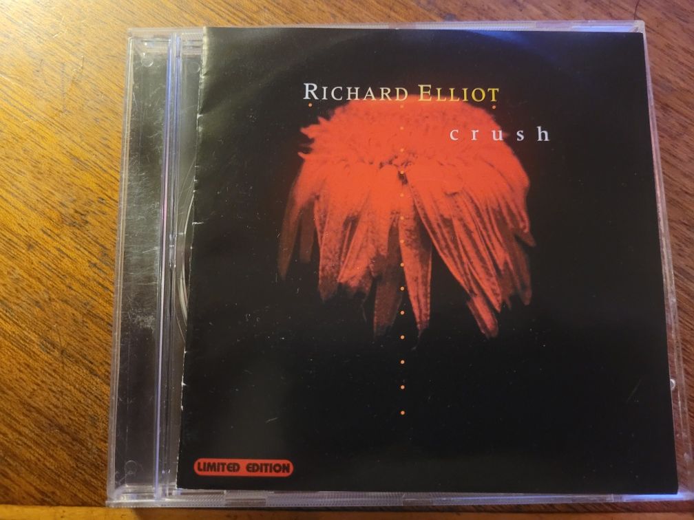 CD Richard Elliot Crush 2002 Ltd