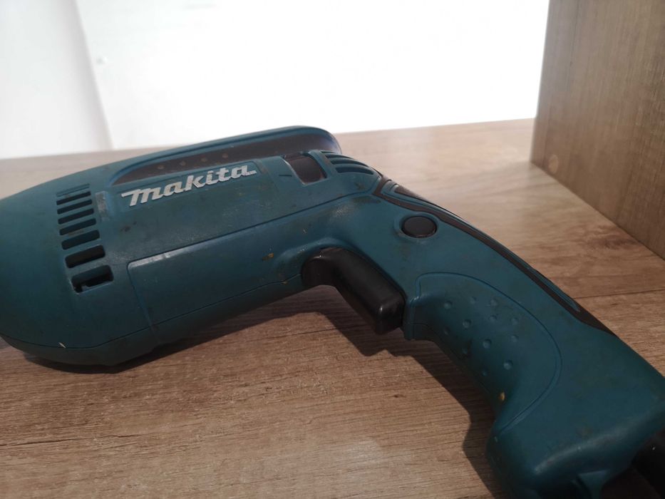Wiertarka udarowa Makita HP1640