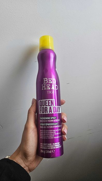 Tigi Bed Head Queen for a Day pianka