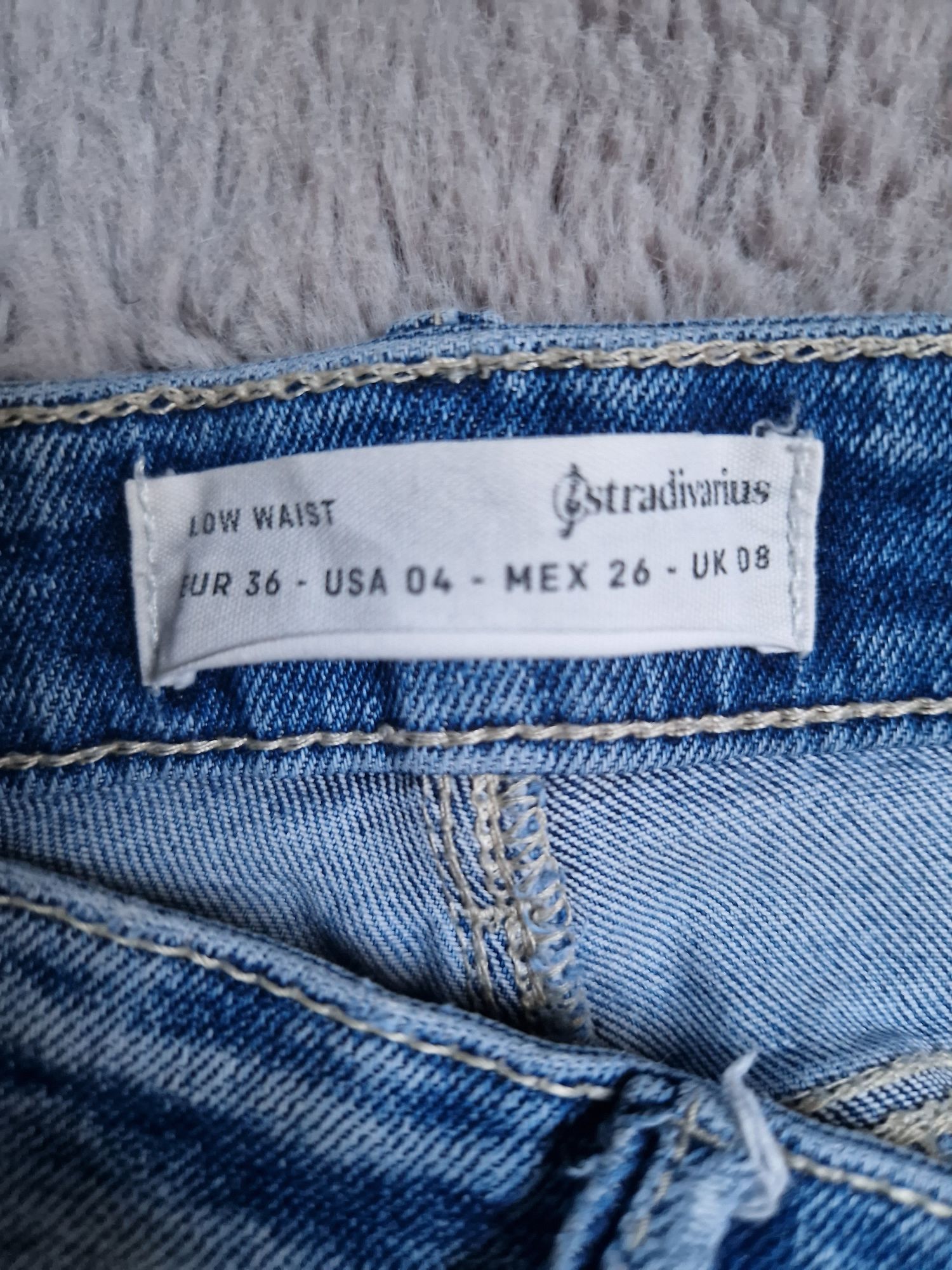 Spodnie Jeans Stradivarius Rurki