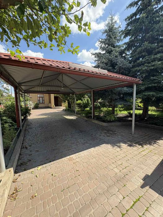 Окремий будинок район Епіцентру