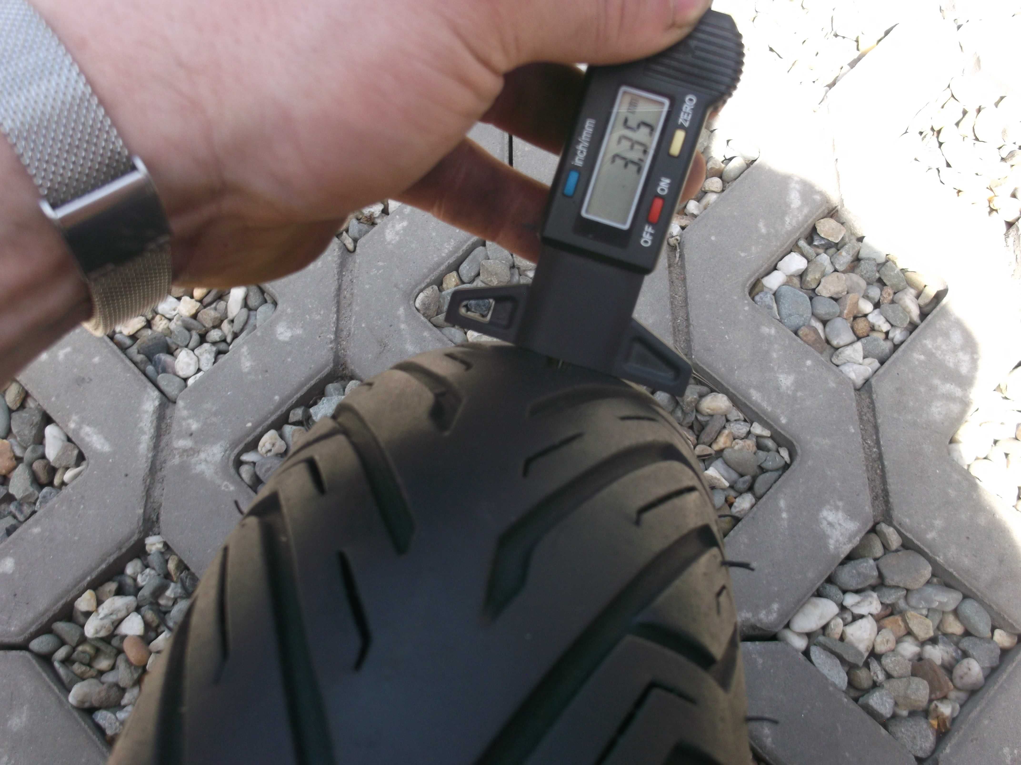 opona 110/70-11 Michelin City Grip dot2115 3,3mm skuter