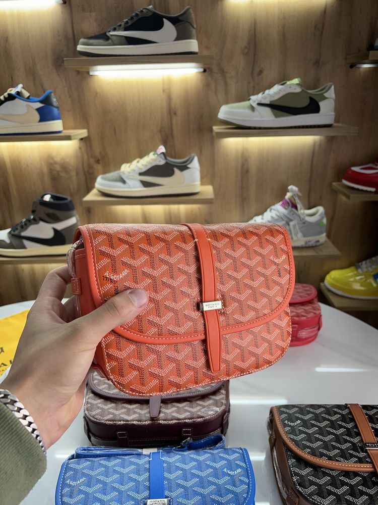 Сумка Месенджер GOYARD Belvedere Mm Bag