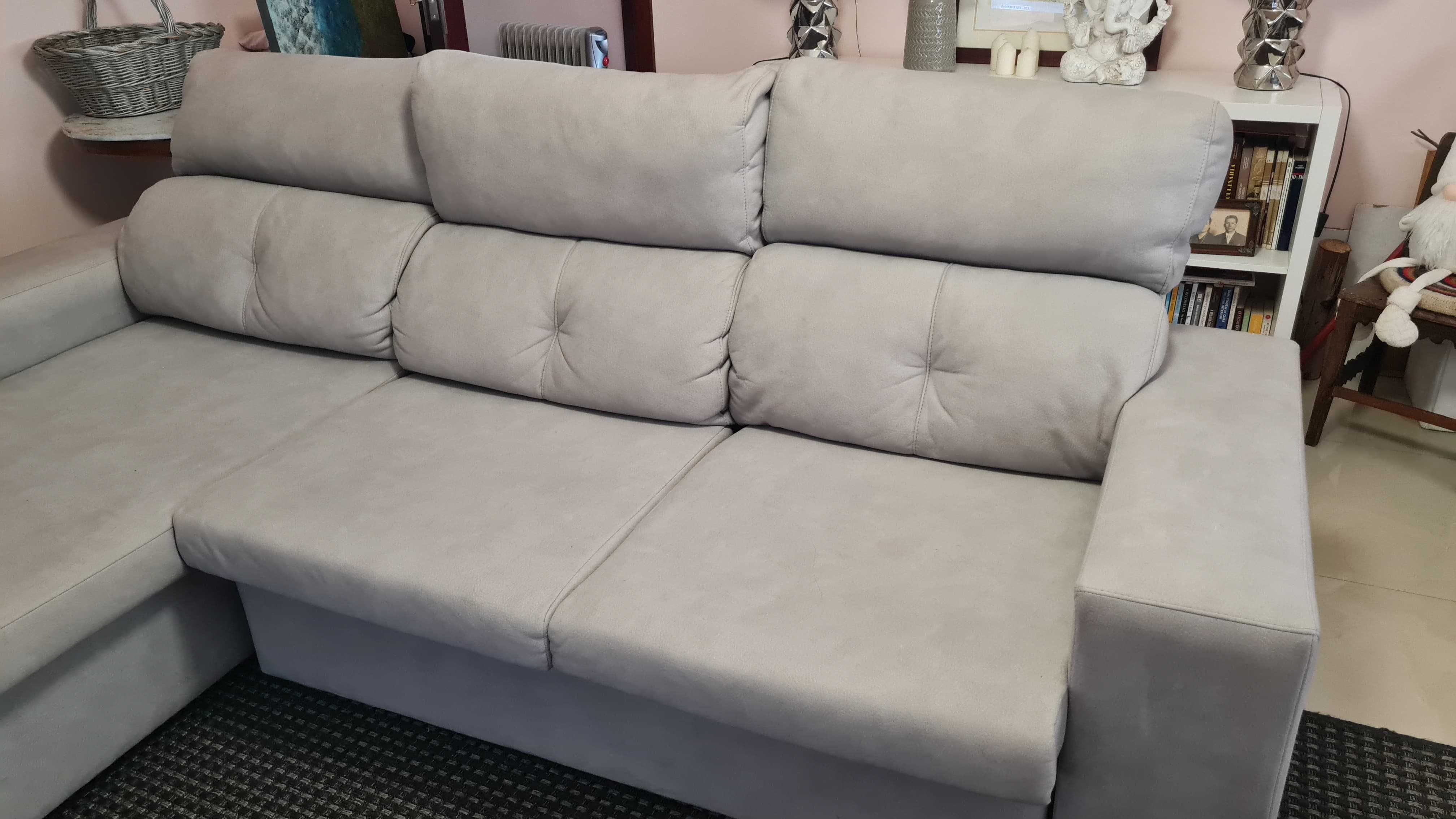 Sofá Chaise Longue cinzento c/ sofá cama e baú arrumação