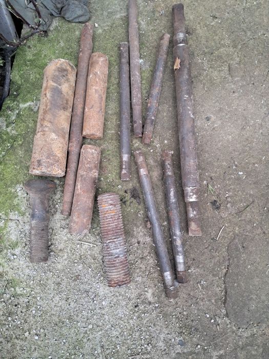 Кругляк металевий.