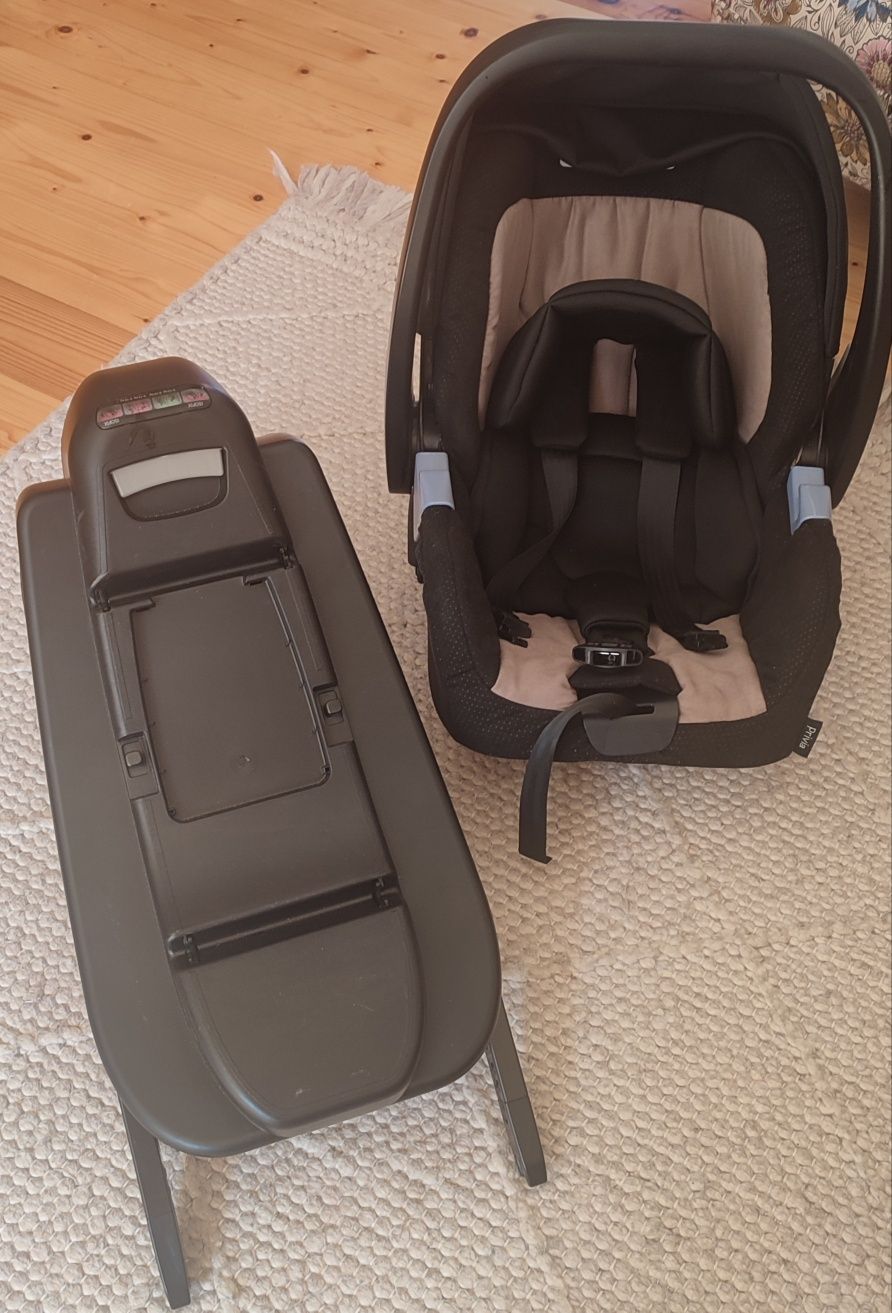 Fotelik Recaro Privia 0-13 kg + baza ISOFIX