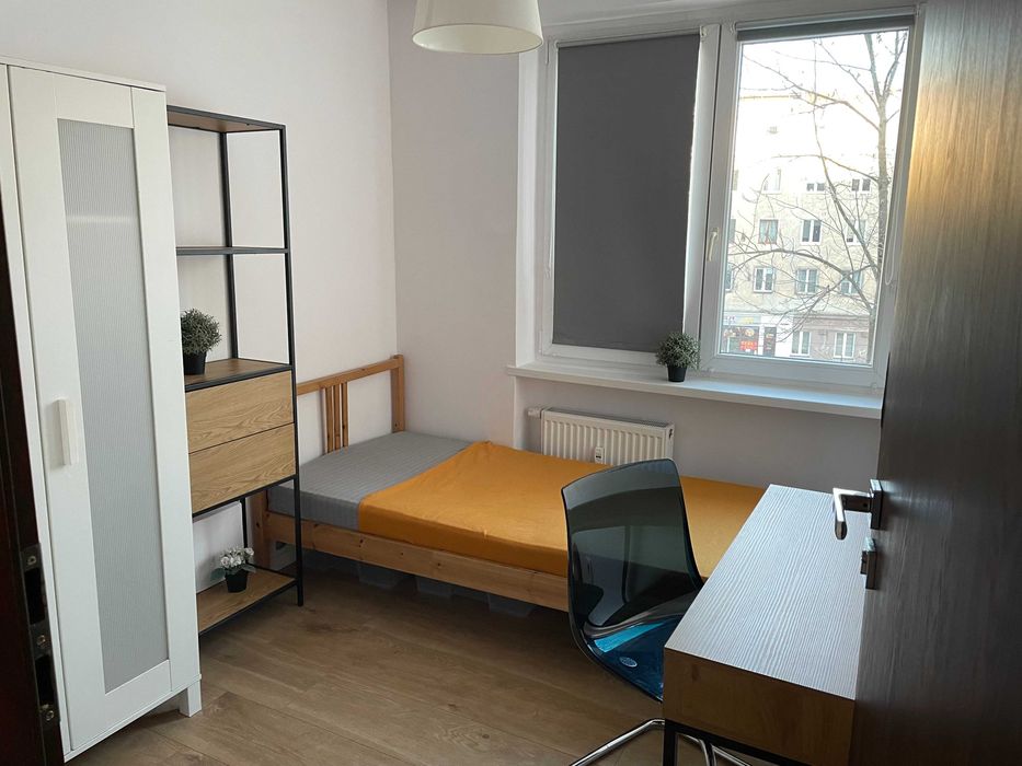 Pokój przy Wrocławskim Rynku/ Room in Market Square