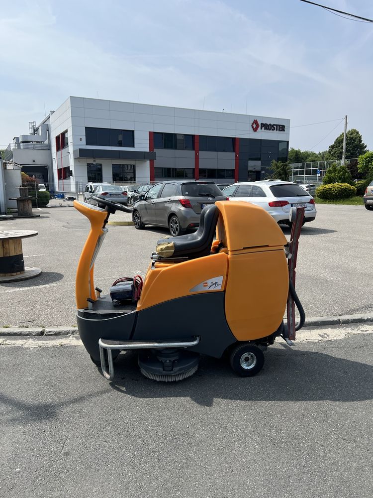 Szorowarka Taski Swingo 3500 z fotelem import Niemcy okazja