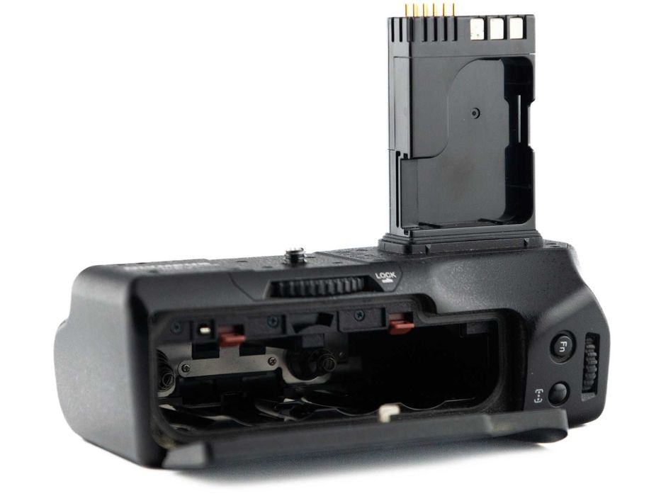 Battery grip Olympus HLD-4 do aparatów Olympus E-3, E-30 i E-5