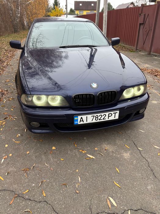 Продам BMW e39 2.5 бензин