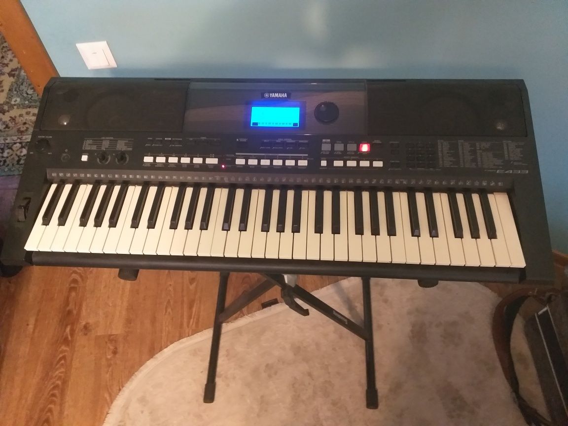 Синтезатор YAMAHA E433