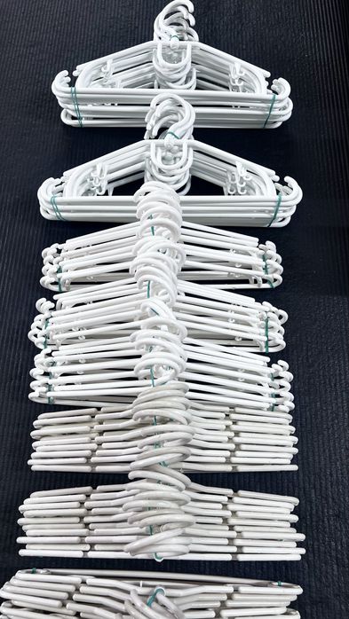 Вішаки оптом Тремпеля оптом.