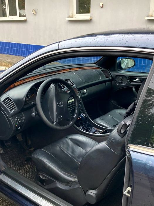Mercedes CLK w208 rest