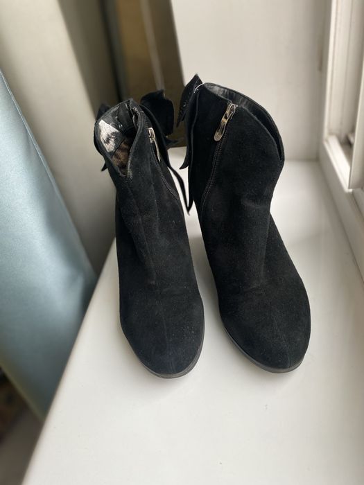 Жіночі ботильйони натуральний замш 37.5-38розмір